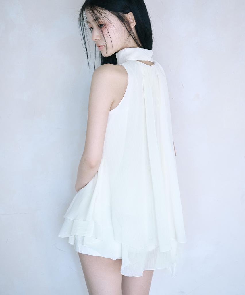 Leijeumiya Yui Ruffle Blouse [Ivory]