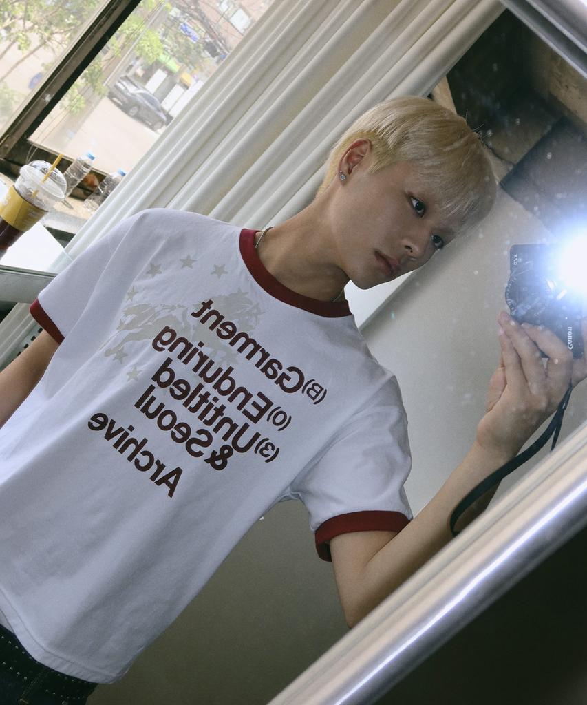 Eontaiteulseoul Archive Unicorn Ringer Crop Short Sleeve White