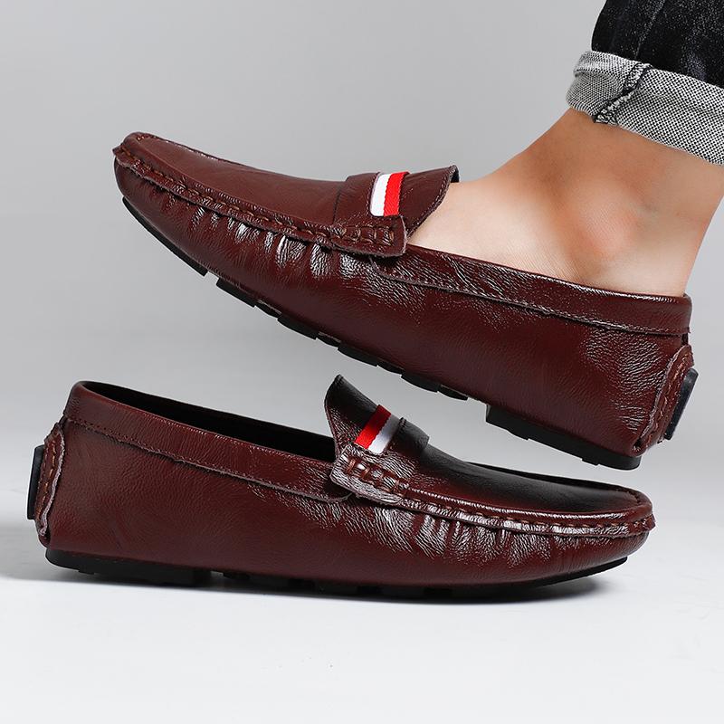 Fashion Leather Men Casual Shoes Luxury Brand Formal Men Loafers Moccasins Italian Breathable Slip On Male Boat Shoes Lightweight Flats