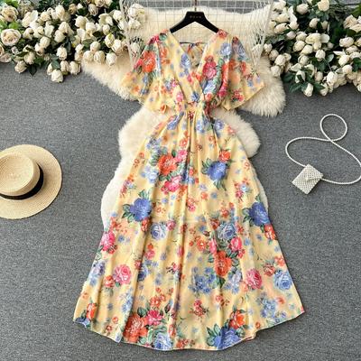 Vestido de chiffon estampado para férias à beira-mar, feminino, verão, novo, decote em V, cintura justa, comprimento médio, saia grande, moda