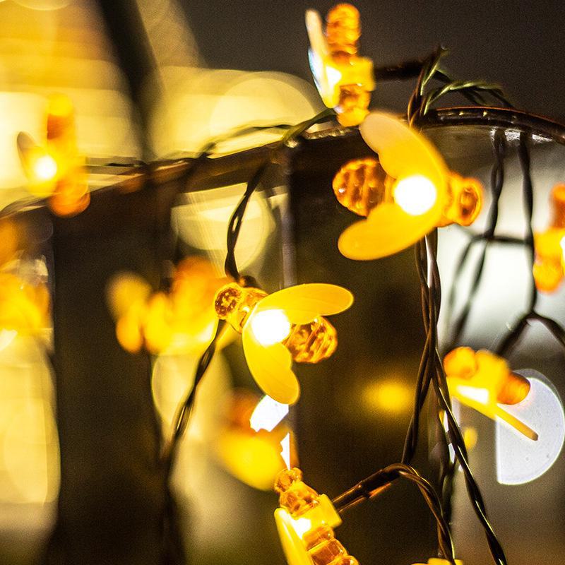 

Уличные водонепроницаемые светодиодные гирлянды на солнечных батареях в виде пчел - декоративные для газона, сада, двора, кемпинга и праздников. 3m 20 lights battery model теплый белый