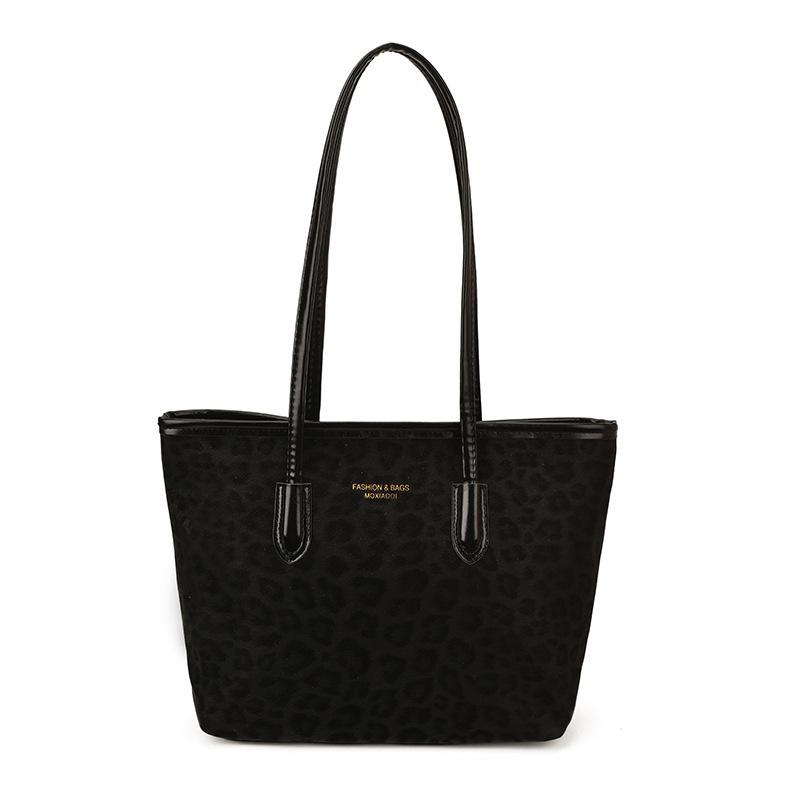 Leopard print bag women s new spring portable commuter bag large-capacity commuter tote bag going shoulder bag