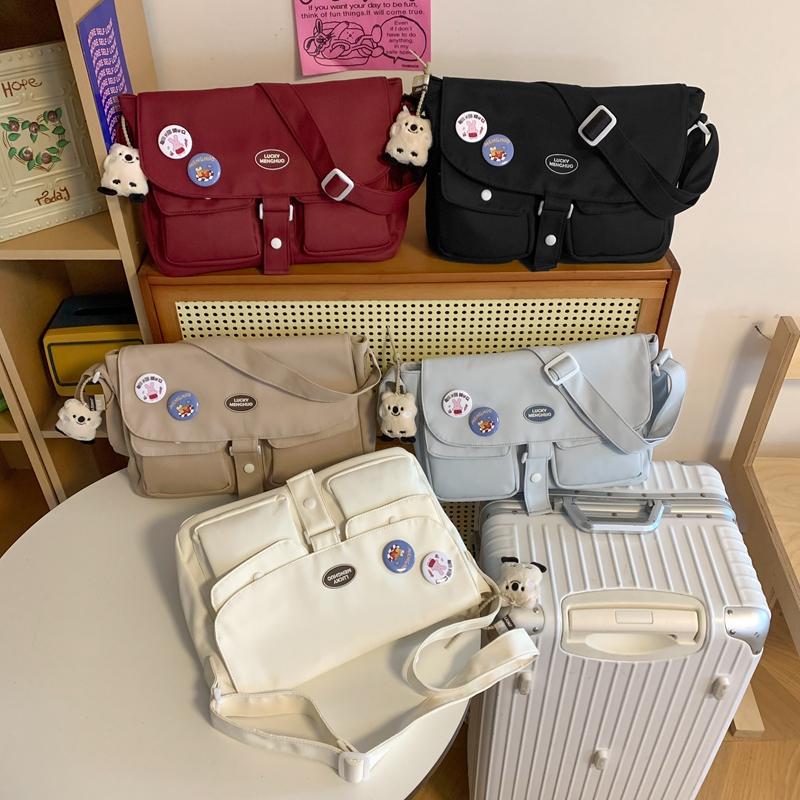 Dámská taška přes rameno Velkokapacitní studentská taška