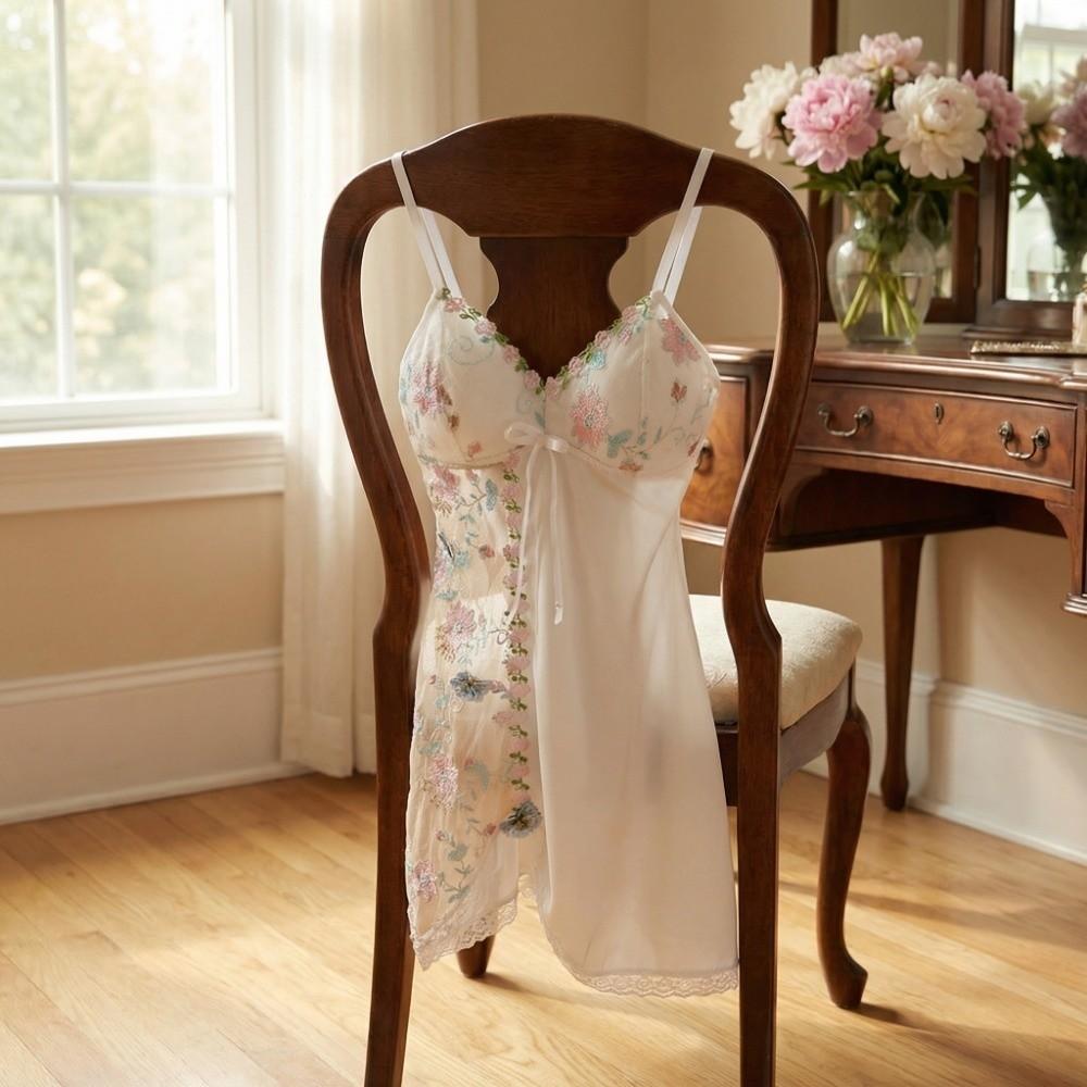 Blumen Schmetterling Eis Seide Träger Nachthemd Dünne Spitze Schleife Schmale Träger Nachthemd Zuhause