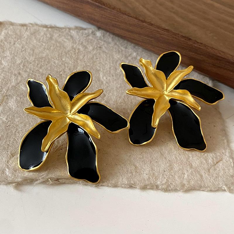 Silver needle medieval oil dripping flower earrings European and American exaggerated design earrings niche retro temperament earrings women