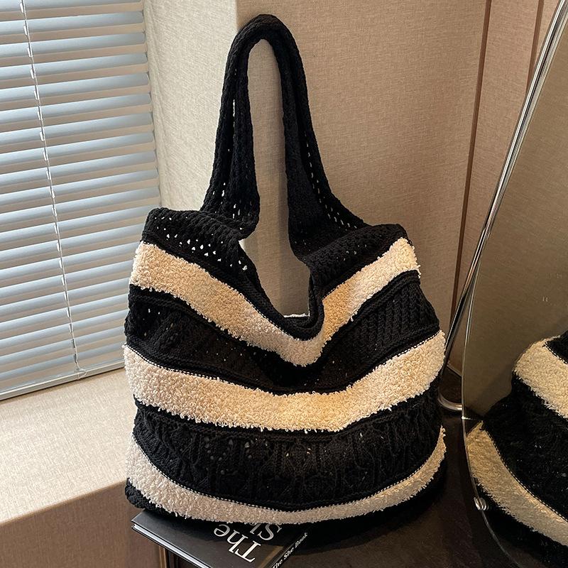 

Ladies Woven Bag Striped Knitted Bag Simple Hollow Out Hand Held Shoulder Bag чёрный