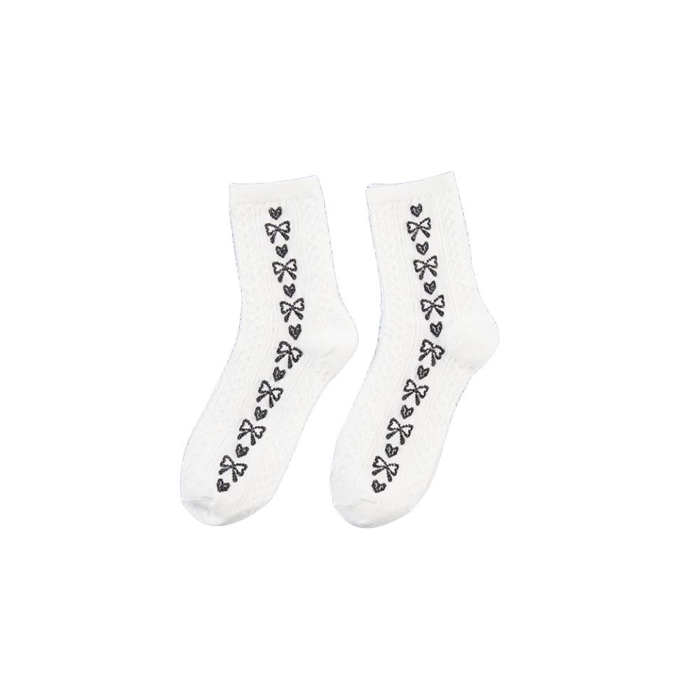 Zhuji Women's Mid-Calf Korean Style Socks - Autumn/Winter Japanese Preppy Long Tube Pile Socks