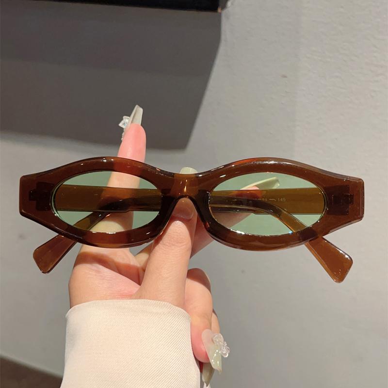 Oval Sunglasses  New Fashion Vintage Candy Color Beach Vacation Shades Women Retro Vintage Brand Outdoor Sun Glasses