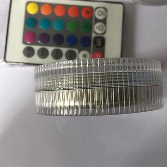 Nedsenkbar flerfarget LED-lyslampe Dekorativ lampe med IR-fjernkontroll