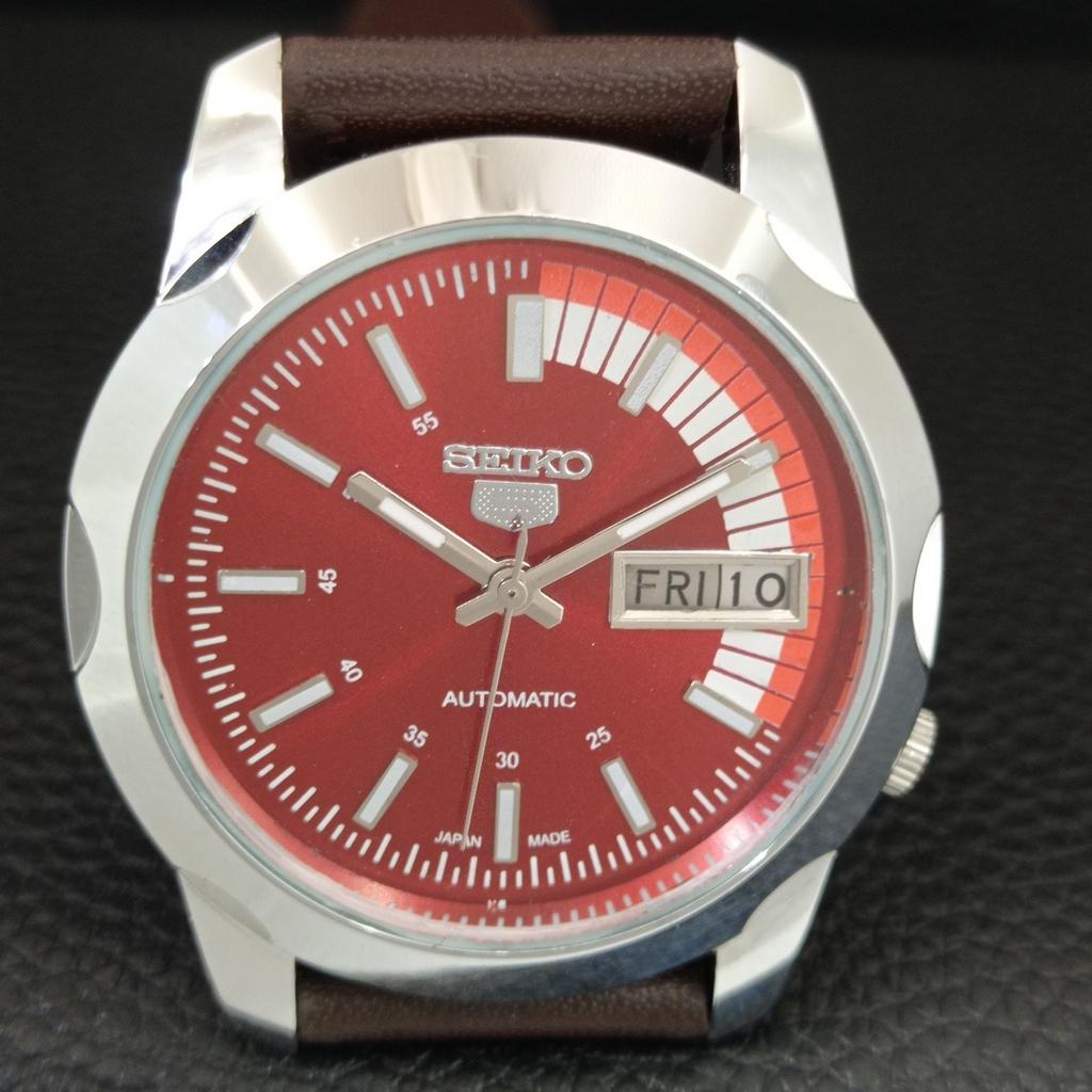 AUTOMATIC VINTAGE REFURBISHED SEIKO 5 7009A JAPAN MENS RED DIAL WATCH a445427-1