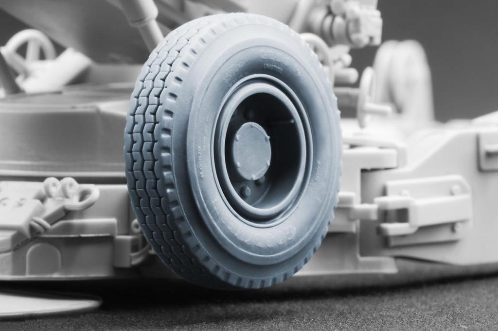 M198 155mm Howitzer Wheel Set X 1 Set Each Plastic Model Parts SCXWM35038C Scale-X 1/35 (Unloaded, Self-Weight Deformed) (For Trumpeter) (Cannon)