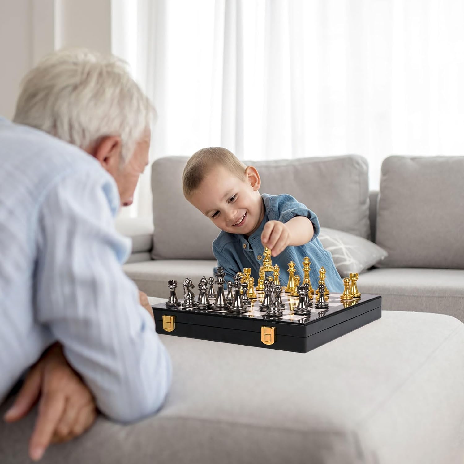 

Металлический шахматный набор с мраморной доской и фигурами из цинкового сплава – Удобный для путешествий, дополнительные ферзи – Для взрослых и игроков United States