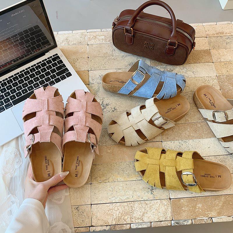 Fashion Female Shoes Cover Toe Ladies' Slippers Luxury Slides Platform 2025 Designer Retro Slippers Casual Cover Toe Shoes Slides Sliper
