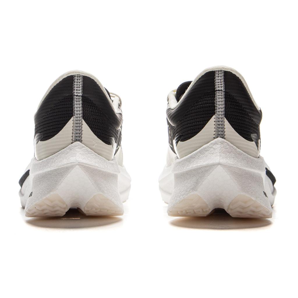 Li Ning Feidian 4 Challenger Textile, TPU Low Top Carbon Plate, Light Touch Technology ARMU005-31