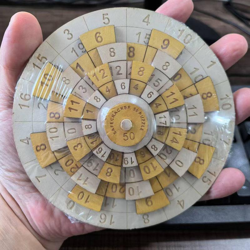 

Деревянная головоломка с вращающимся диском Хуажун Дао Игрушка-головоломка для развития IQ Монтессори Обучающие игрушки Пазл для ребенка Детские часы