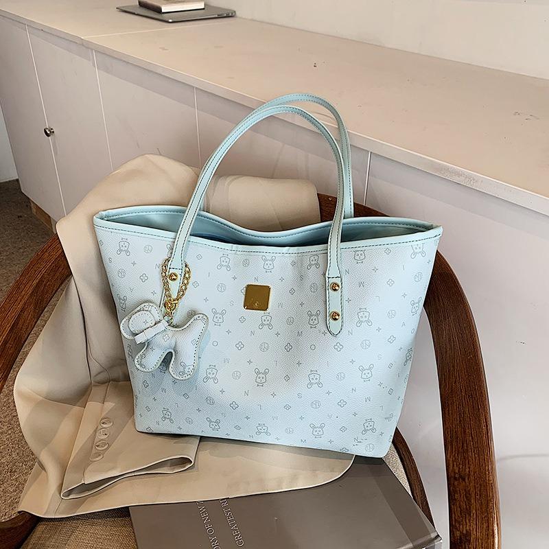 Cartoon printed portable tote bag, new fresh and sweet large-capacity shoulder bag, niche women's bag
