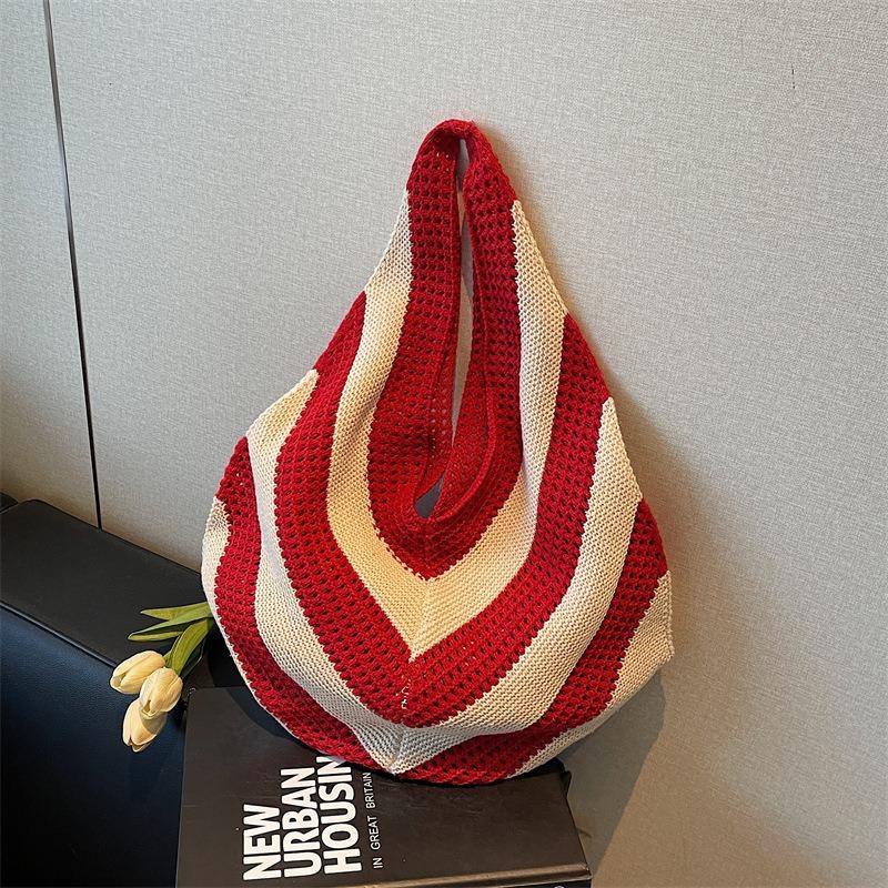 Large capacity underarm bag knitted new support hollowed shoulder seaside commuter versatile vacation beach bag women