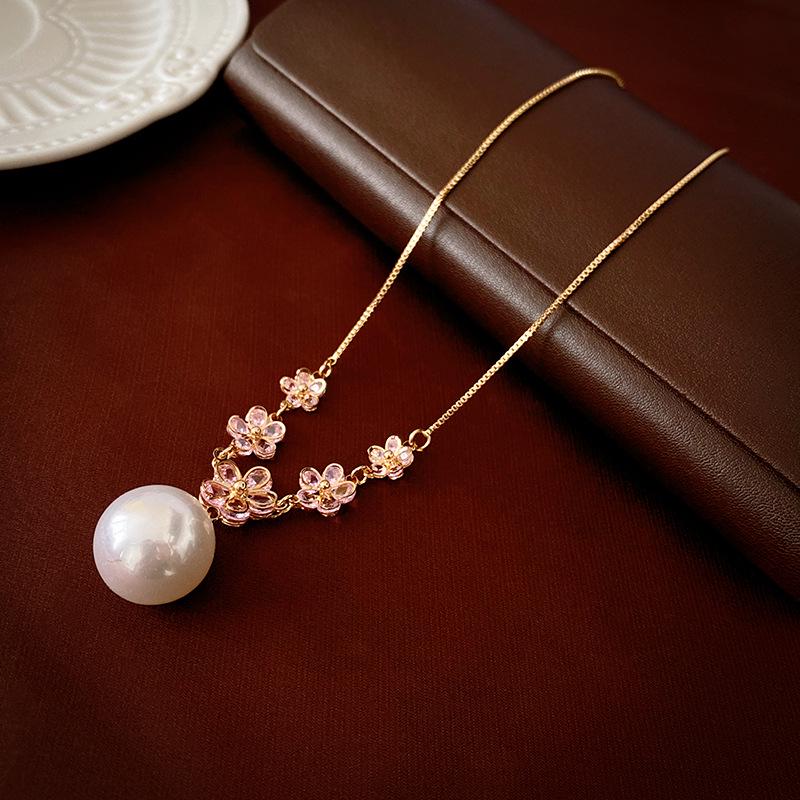 

Шикарное колье-чокер с циркониевым цветком и искусственным жемчугом - Универсальная модная бижутерия для женщин