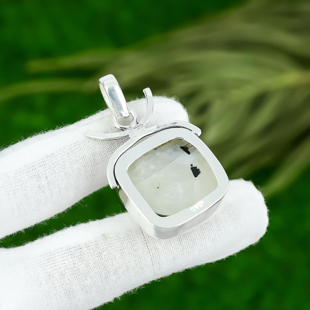 Natural Rainbow Moonstone Daughter Bezel Artisan Boho Pendant Jewelry 925 Silver