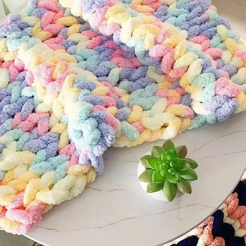 250g DIY Chenille Yarns Warm Thick Scarf Threads Multicolor Chunky Yarns for Knitting and Crocheting Hand-woven Blanket Cushion