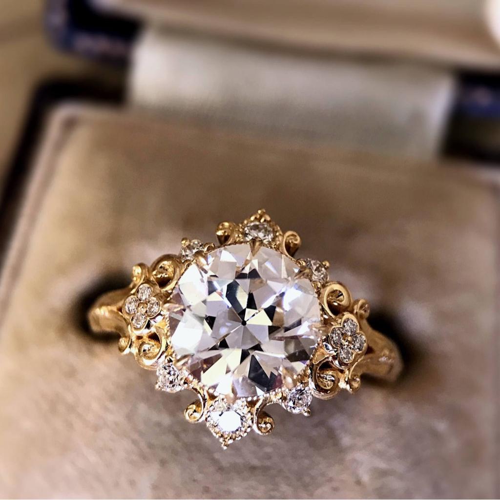 Victoria, Engagement Zircon Ring, Micro-Set Round Zircon Ring.