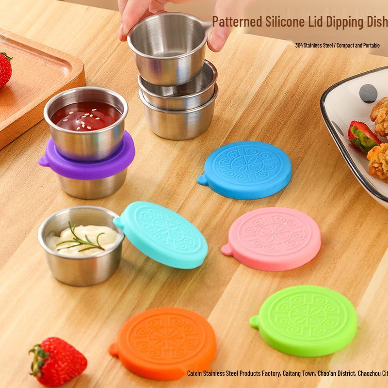 304 Stainless Steel Sauce Cup with Silicone Lid for Outdoor Use