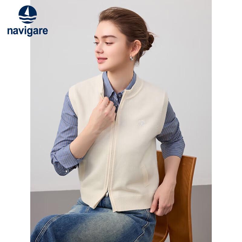 

Navigare Women s 100% Wool Round Neck Sleeveless Knit Vest M