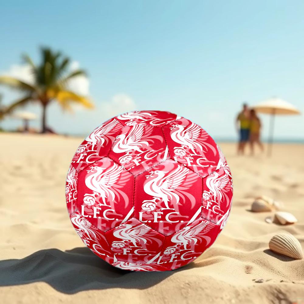 Liverpool F.C. Druckgröße 5 Fußball, Standard-Spielball für Sportspiele und Mannschaftstraining, Ideales Geschenk für Fußballfans