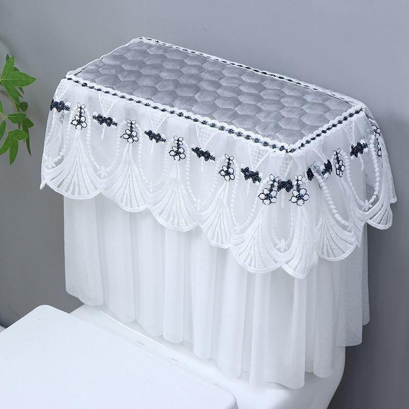 

Чехол для бачка унитаза Полностью закрывающий тканевый чехол с элегантным кружевным дизайном, Неприглядный чехол для сантехники в ванной комнате Белый стеганый узор с черной цветочной вышивкой Double layer серый