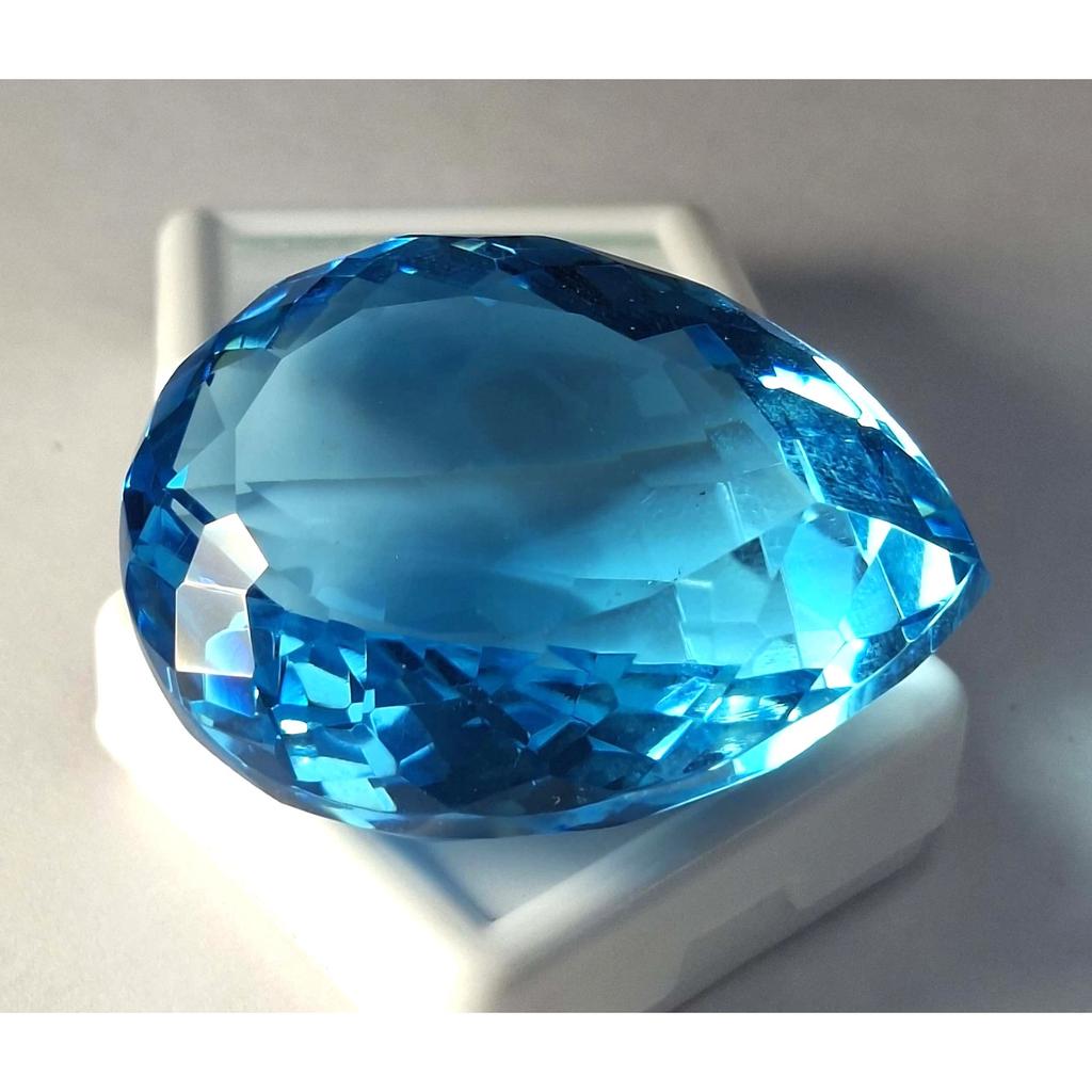 Natural Light Blue Topaz Pear Cut 105-107 Ct Fabulous Certified Loose Gemstone
