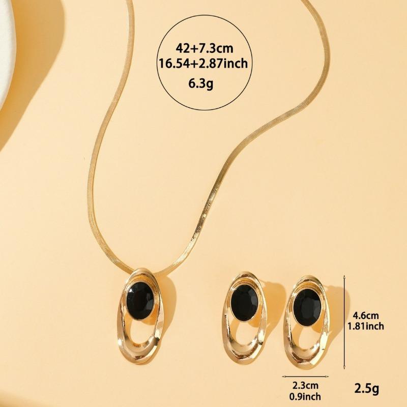 French Light Luxury Simple Niche Oval Geometric Pendant Necklace Stud Earrings Jewelry Set Elegant Accessories