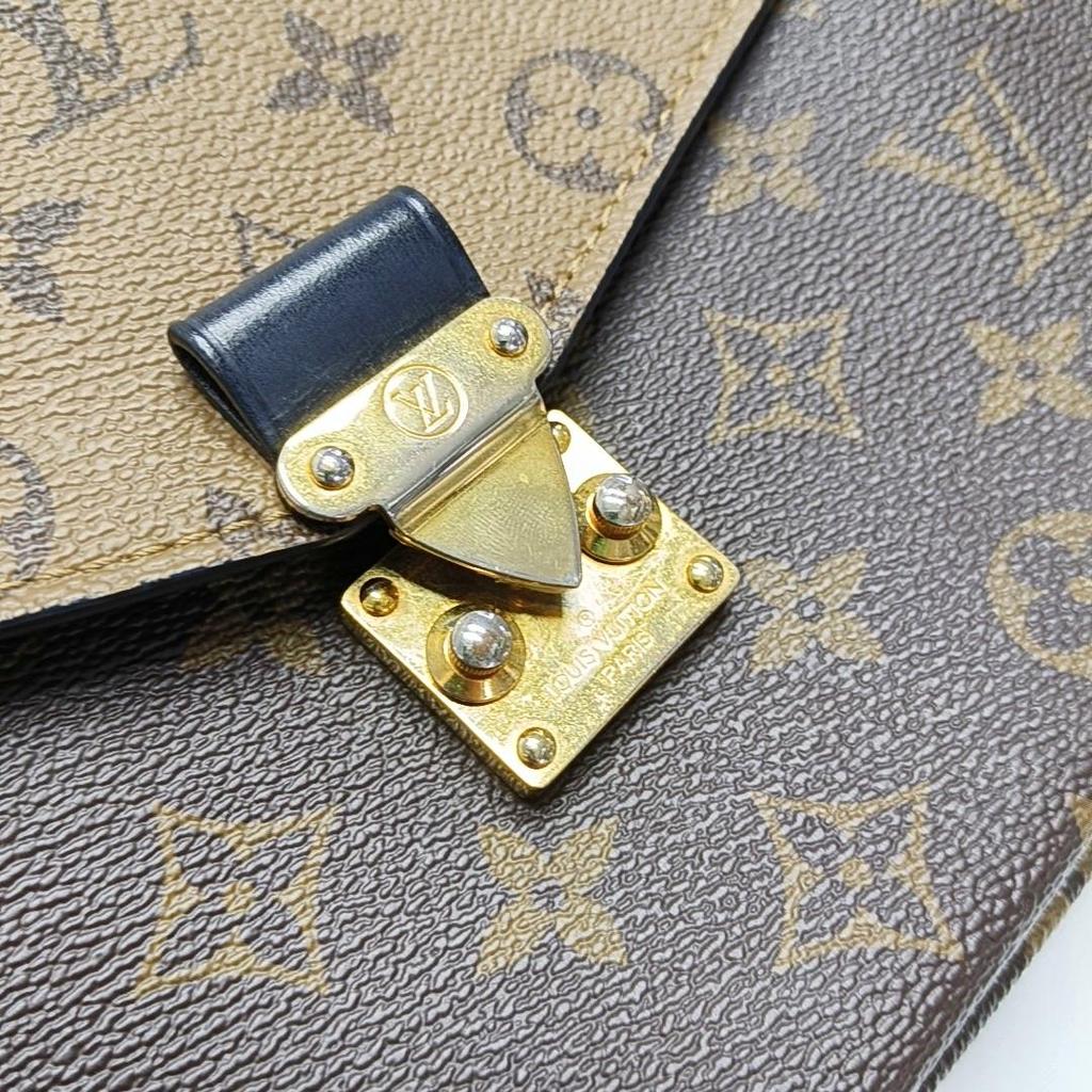 [Pre-Owned] Louis Vuitton Pochette Metis 'Brown Monogram Reverse Canvas' - Very Good #1PT78SI