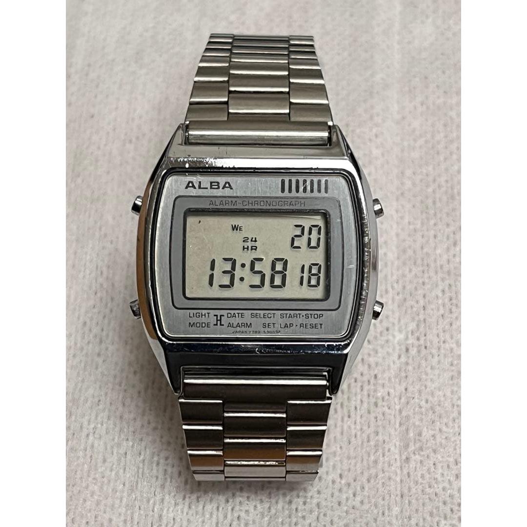 ALBA digital watch Y789-5300