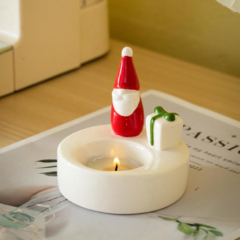 Eleganter Weihnachtskerzenhalter für die Heimdekoration Keramik Nikolaus Teelichtkerzenhalter für den Weihnachtstischmittelpunkt