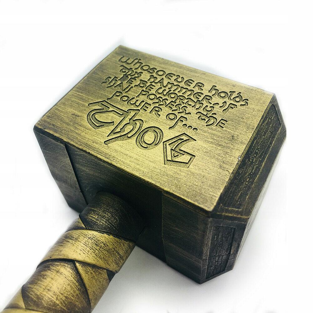 Mjolnir gold magnet