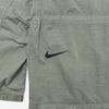 Nike Jednolita tkana kurtka z dużymi kieszeniami i wiatroszczelnym designem Odzież wierzchnia męska Szaro-zielona BV4431-371