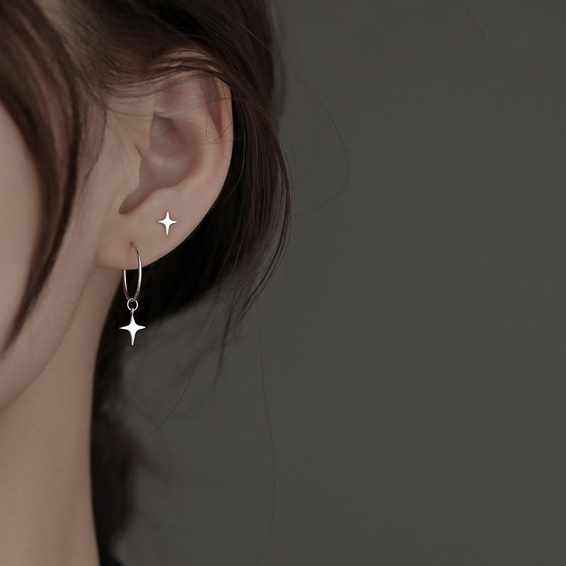 Gu Maoning, Asymmetrical Personality Small Earrings Female Style Design Cold Wind Circle Four Light Star Earrings