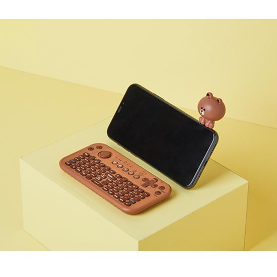 

Беспроводная мультимедийная Bluetooth-клавиатура LINE Friends All-in-one