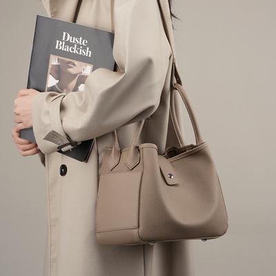First Layer Cowhide Niche Design Genuine Leather Vegetable Basket Women's Bag Temperament Soft Leather Bucket Bag Portable Commuter Bag