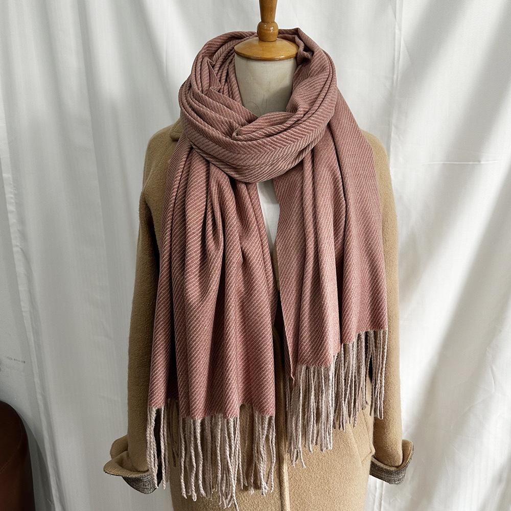 Double-sided heterochrome medium and long shawl women, high-end imitation cashmere scarf, winter atmosphere warm scarf