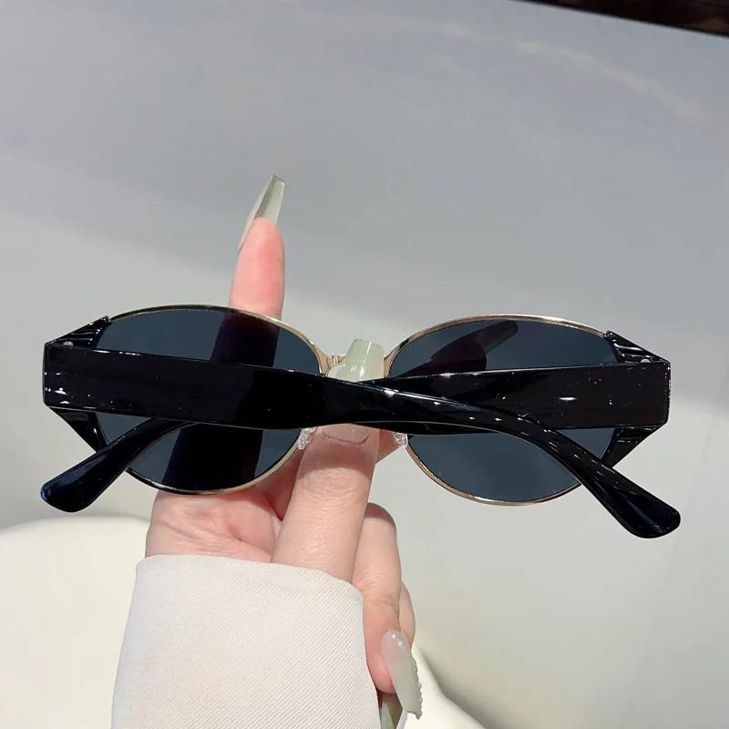 Sexy Vintage Cat Eye Sunglasses Women Men Punk Big Frame Luxury Designer Metal Eyewear Sun Glasses