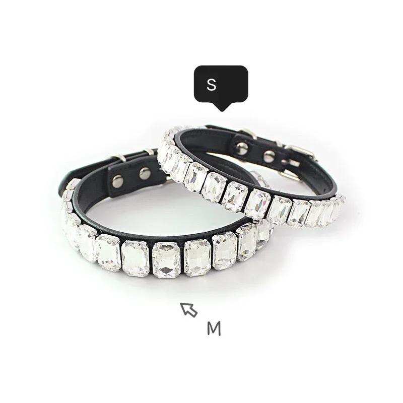 Bling Strass Hundehalsband Weißes PU-Leder Katzenhalsband Funkelndes Kristall Haustierhalsband Verstellbar für Hunde Tägliches Gassi Gehen Party Dekoration