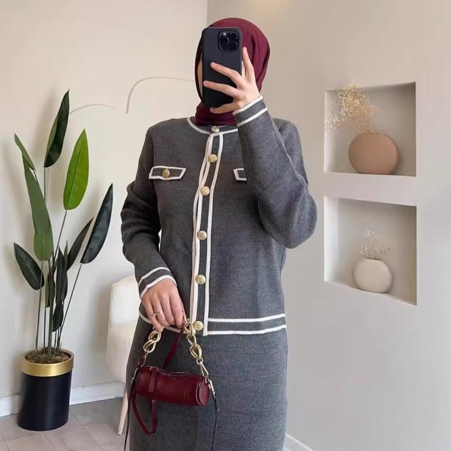 2024 Autumn European & American Color Block Two-Piece Set: Little Fragrant Style Short Top with Slimming Midi Skirt