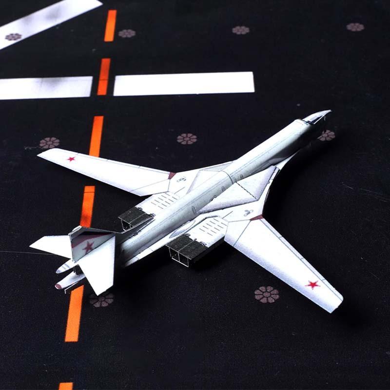 Colour Tu-160 Strategic Bomber 3D Metal Puzzle Stainless Steel DIY Mini Airplane Assembly Model Adult Jigsaw Puzzle Playthings