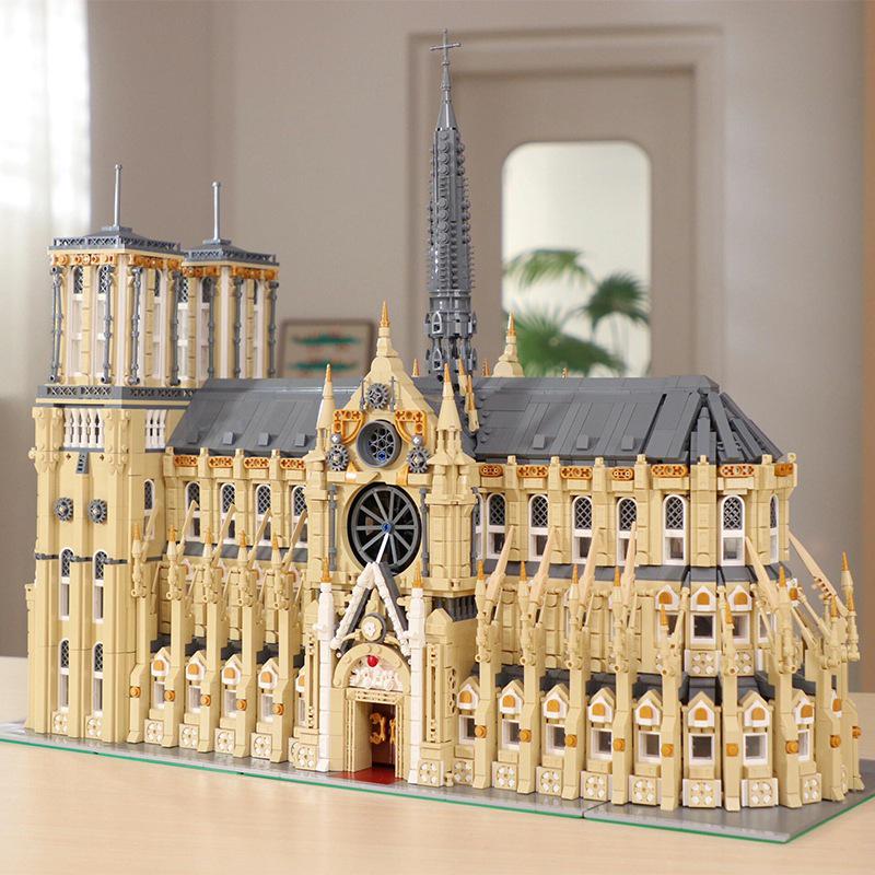 

Notre Dame de Paris Architecture Set: High-Difficulty Building Blocks Model.