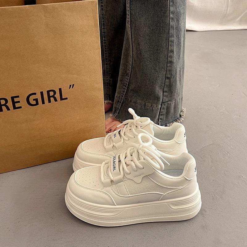 

Versatile platform white shoes women s niche heightening board shoes 2025 new popular spring and autumn casual sports shoes trend 40