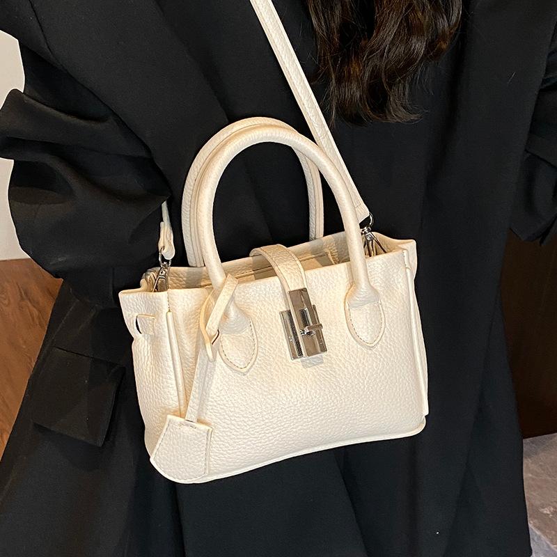 This Year's Popular Simple Style, High-end Sense, Korean Version, Portable Bucket Bag, Fashionable Temperament, Commuting Versatile Messenger Bag, Bag