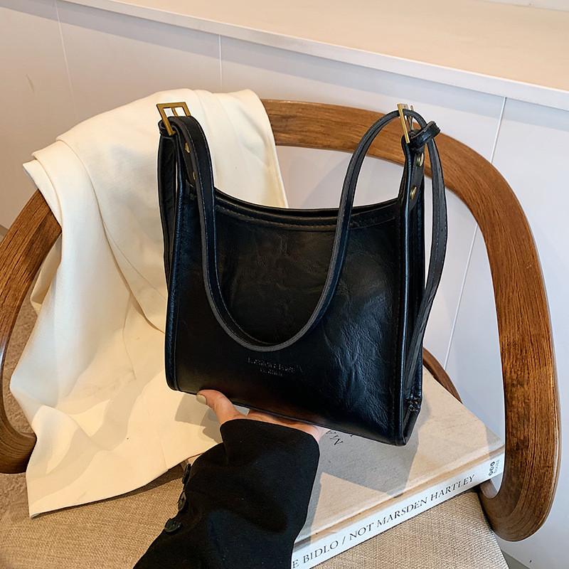 Stylish Vintage Fashion Tote Bag For Women Spacious Commuter Design In Black Brown White