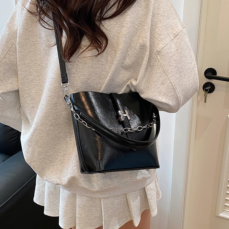 New niche design popular chain mother bucket bag shoulder crossbody trendy women's bag