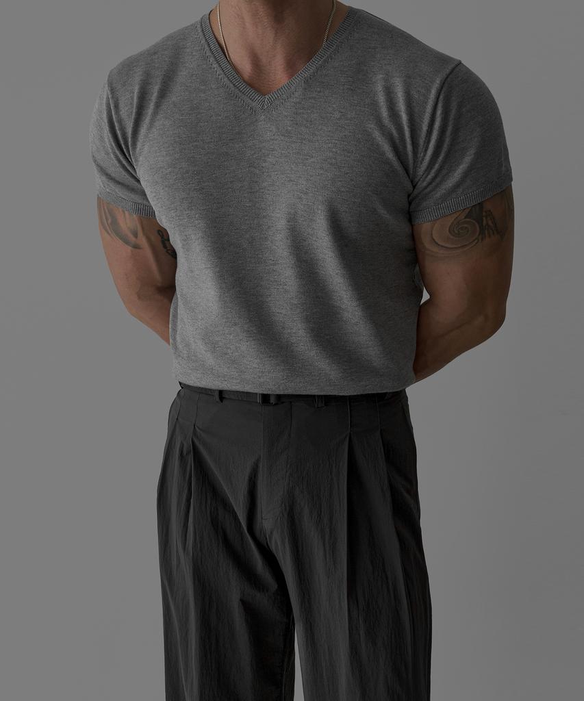 Baulopeulodeogteu V-Neck Muscle Short Sleeve Knit [Gray]